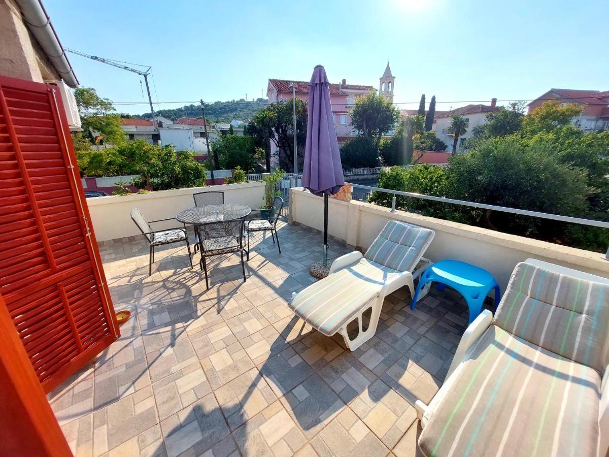 Apartman Sunce Murter Exterior foto