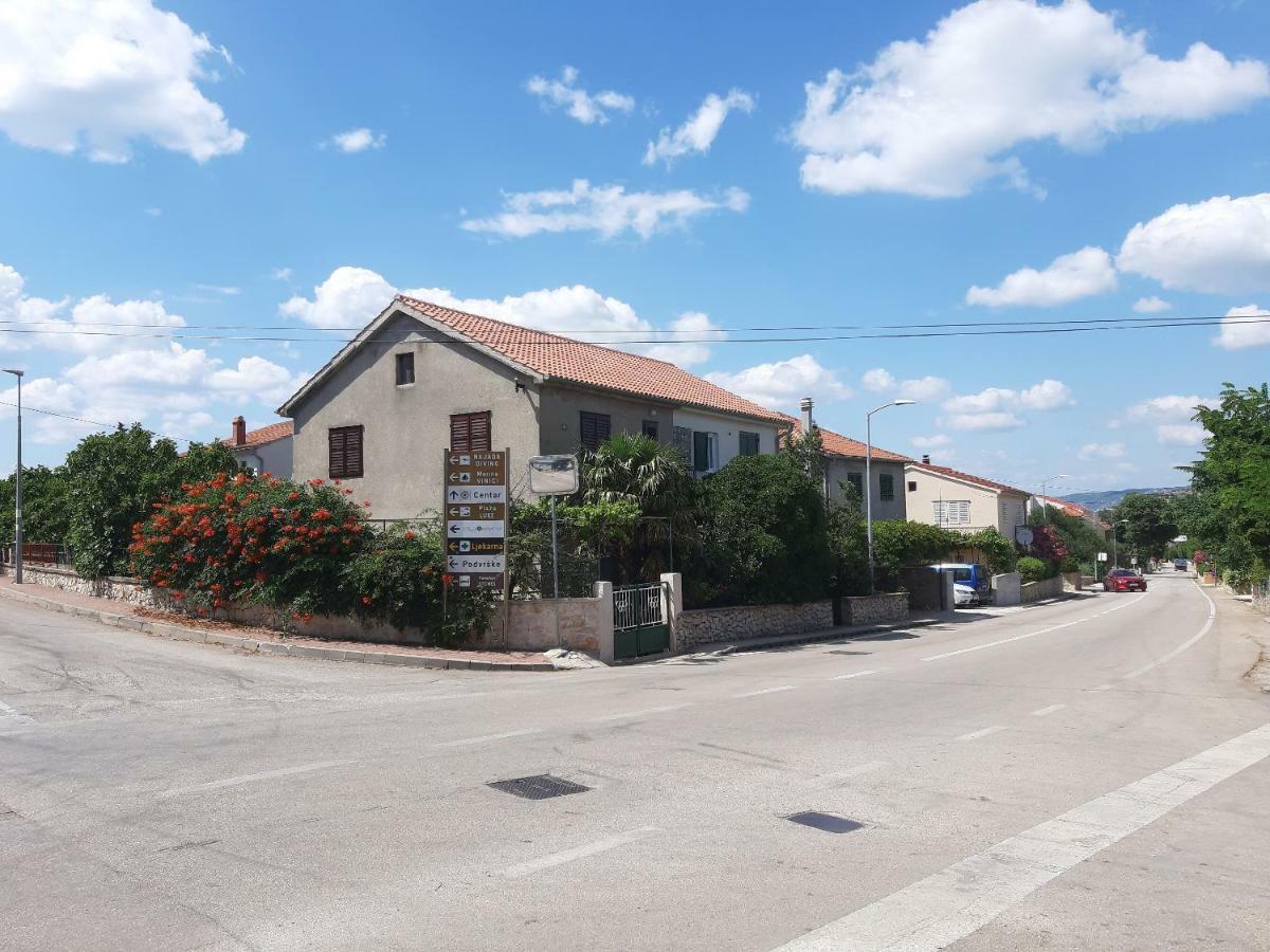 Apartman Sunce Murter Exterior foto